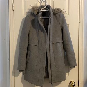 Winter jacket with removable fur